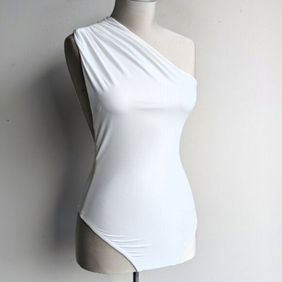 NWT Vici White One-Shoulder Bodysuit - Picture 3 of 11